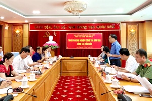 Đoàn công tác tôn giáo tỉnh Sơn La trao đổi kinh nghiệm công tác dân vận, tôn giáo tại tỉnh Cao Bằng
