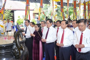 Trang trọng Lễ truy niệm các Anh hùng liệt sĩ hy sinh tại Côn Đảo
