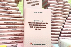  Ra mắt cuốn sách của Tổng Bí thư Nguyễn Phú Trọng về đường lối quân sự, chiến lược quốc phòng
