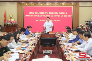 Ban Thường vụ Tỉnh ủy làm việc với Ban Thường vụ Huyện ủy Sốp Cộp