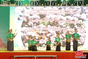 Chương trình nghệ thuật “Khát vọng nơi miền quê cổ tích”