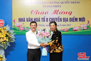 Nguyên Phó Chủ tịch Thường trực Quốc hội dự, chúc mừng nhà văn hóa tổ 8, phường Quyết Thắng chuyển về địa điểm mới