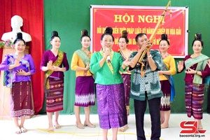Dân ca, dân vũ dân tộc Lào ở Mường Và