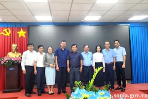 Đoàn công tác tỉnh Sơn La làm việc với Hiệp hội Cà phê Ca cao Việt Nam (Vincofa)
