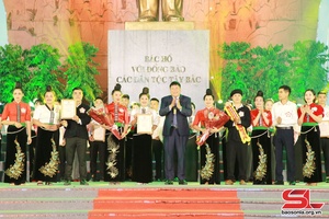 Đội thi Mai Sơn giành giải nhất Hội thi Nhà nông đua tài