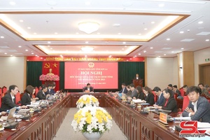Hội nghị đối thoại giữa Chủ tịch UBND tỉnh với nông dân Sơn La