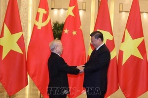 Phát triển quan hệ Việt Nam-Trung Quốc ổn định và bền vững

