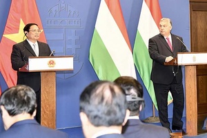 Thủ tướng Phạm Minh Chính và Thủ tướng Viktor Orbán họp báo sau hội đàm
