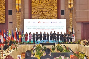 Việt Nam đề xuất nhiều sáng kiến thúc đẩy du lịch ASEAN và các đối tác
