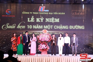 Kỷ niệm 10 năm thành lập Trung tâm Tổ chức sự kiện - Nhà hàng Suối hẹn