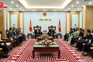 Đại sứ đặc mệnh toàn quyền Australia tại Việt Nam chào xã giao lãnh đạo tỉnh Sơn La
