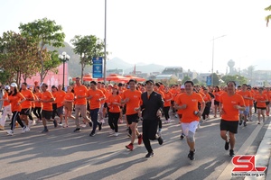 Lễ phát động Cuộc vận động “Toàn dân rèn luyện thân thể theo gương Bác Hồ vĩ đại” và “Ngày chạy Olympic vì sức khỏe toàn dân”