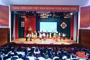 Các hoạt động ý nghĩa nhân dịp Tết cổ truyền Bunpimay: Chương trình gặp mặt “Thắm tình hữu nghị đặc biệt Việt Nam – Lào”