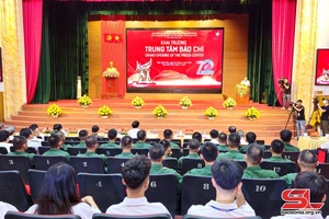 'Khai trương Trung tâm báo chí Lễ kỷ niệm 70 năm Chiến thắng Điện Biên Phủ