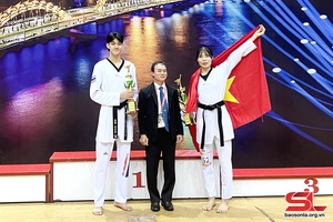 VĐV Bạc Thị Khiêm giành Huy chương Vàng Giải Vô địch Taekwondo châu Á  