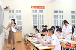 Dồn sức ôn luyện cho học sinh lớp 12