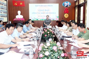 Giao ban công tác báo chí tháng 5