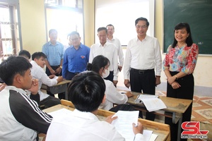 Kiểm tra công tác chuẩn bị Kỳ thi tốt nghiệp THPT tại huyện Yên Châu