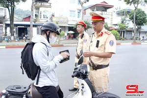 Đảm bảo trật tự, an toàn giao thông cho lứa tuổi học sinh 