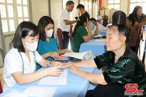 'Phát động truyền thông lồng ghép cung cấp dịch vụ khám sức khỏe, sàng lọc một số bệnh thường gặp ở người cao tuổi