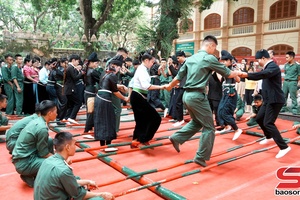 '"Bộ đội Cụ Hồ" tích cực tham gia các hoạt động văn hóa