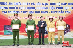 'Bắc Yên diễn tập phương án chữa cháy và cứu nạn, cứu hộ