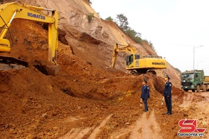 'Bảo đảm an toàn giao thông đường bộ