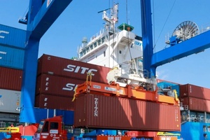 'Xanh hóa, số hóa ngành logistics
