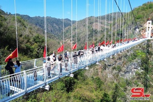 'Phát triển du lịch trở thành ngành kinh tế mũi nhọn