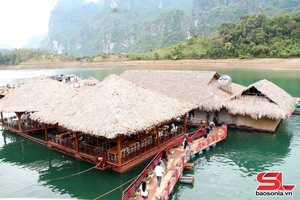 'Lan toả hình ảnh du lịch Sơn La qua mạng xã hội
