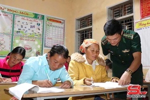 'Cầu nối yêu thương đến phụ nữ vùng biên