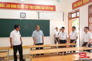 Đồng chí Phó Chủ tịch UBND tỉnh kiểm tra công tác chuẩn bị Kỳ thi tốt nghiệp THPT tại các địa phương