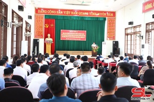 Đồng chí Bí thư Tỉnh ủy làm việc với Ban Thường vụ Huyện ủy Mai Sơn