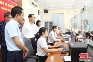 Đồng chí Trưởng Ban Tổ chức Tỉnh ủy kiểm tra công tác chuẩn bị vận hành mô hình chính quyền địa phương 2 cấp tại huyện Mường La