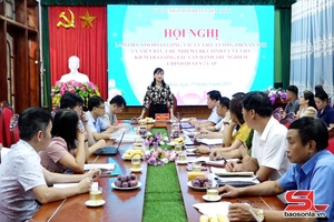 'Đồng chí Chủ nhiệm Ủy ban Kiểm tra Tỉnh ủy kiểm tra việc vận hành thử nghiệm chính quyền địa phương 2 cấp tại huyện Yên Châu