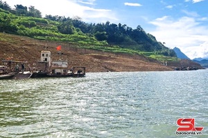 'Hoạt động trở lại tại bến phà Nậm Ét trên đường tỉnh 116