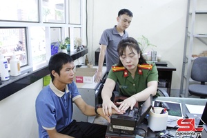 'Phân cấp, phân quyền trong thực hiện thủ tục hành chính