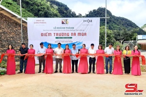 'Khánh thành công trình điểm trường mầm non Nà Mùa