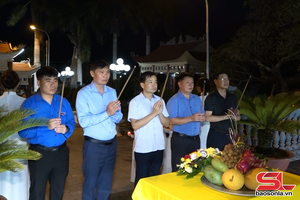 'Yên Châu thắp nến tri ân các Anh hùng liệt sĩ