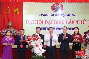 Tạ Khoa quyết tâm thoát khỏi xã đặc biệt khó khăn