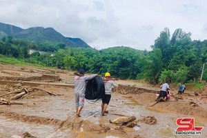 'Viettel Sơn La ứng cứu thông tin sau lũ ống, lũ quét