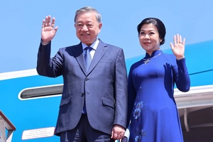 Tổng Bí thư Tô Lâm và Phu nhân bắt đầu thăm cấp Nhà nước Đại Hàn Dân Quốc
