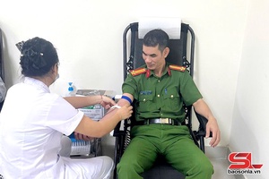 'Cán bộ, chiến sĩ Công an tỉnh hiến máu giúp 3 bệnh nhân qua cơn nguy kịch