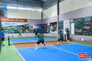 'Khai trương sân thể thao và giao lưu pickleball