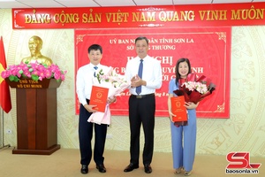 'Hội nghị công bố, trao quyết định nghỉ hưu đối với cán bộ tại Sở Công Thương