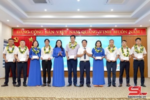 'Công ty Xăng dầu Sơn La tuyên dương điển hình tiên tiến