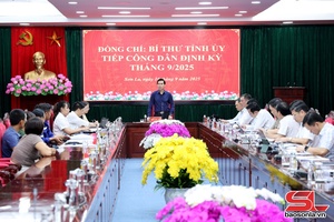 Đồng chí Bí thư Tỉnh ủy tiếp công dân định kỳ tháng 9