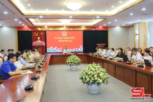 'Hội nghị cho ý kiến vào báo cáo Đề án đánh giá tình hình thực hiện Nghị quyết số 19-NQ/TW