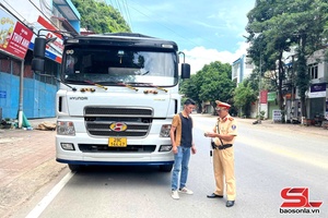 'Đa dạng hóa hình thức tuyên truyền về an toàn giao thông