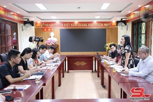 'Đổi mới, nâng cao chất lượng đánh giá năng lực cạnh tranh cấp sở, ngành và địa phương